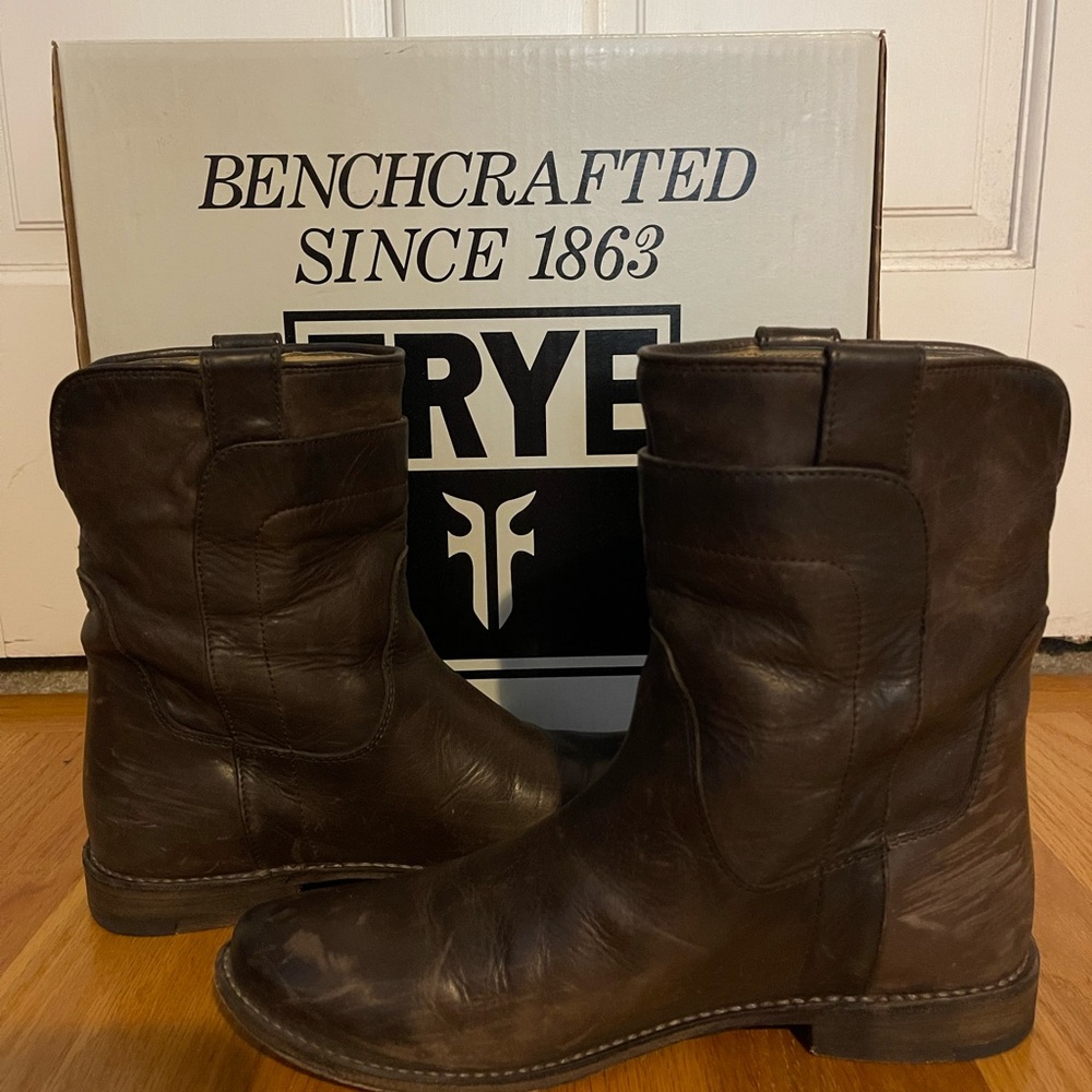 Frye Paige Short Riding Boots Size 8